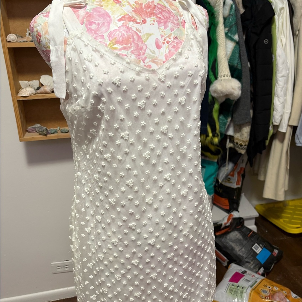 Francesca’s Bridal Dress with Textured Floral Design L